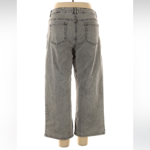 LOGO by Lori Goldstein Cropped Wide Leg Jeans size 16 Gray Acid Wash - Picture 2 of 4